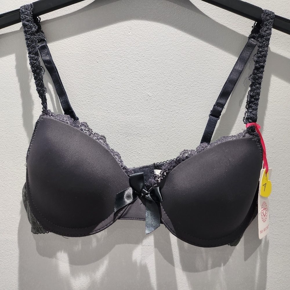 34 A Charcoal and Lace T-shirt Bra